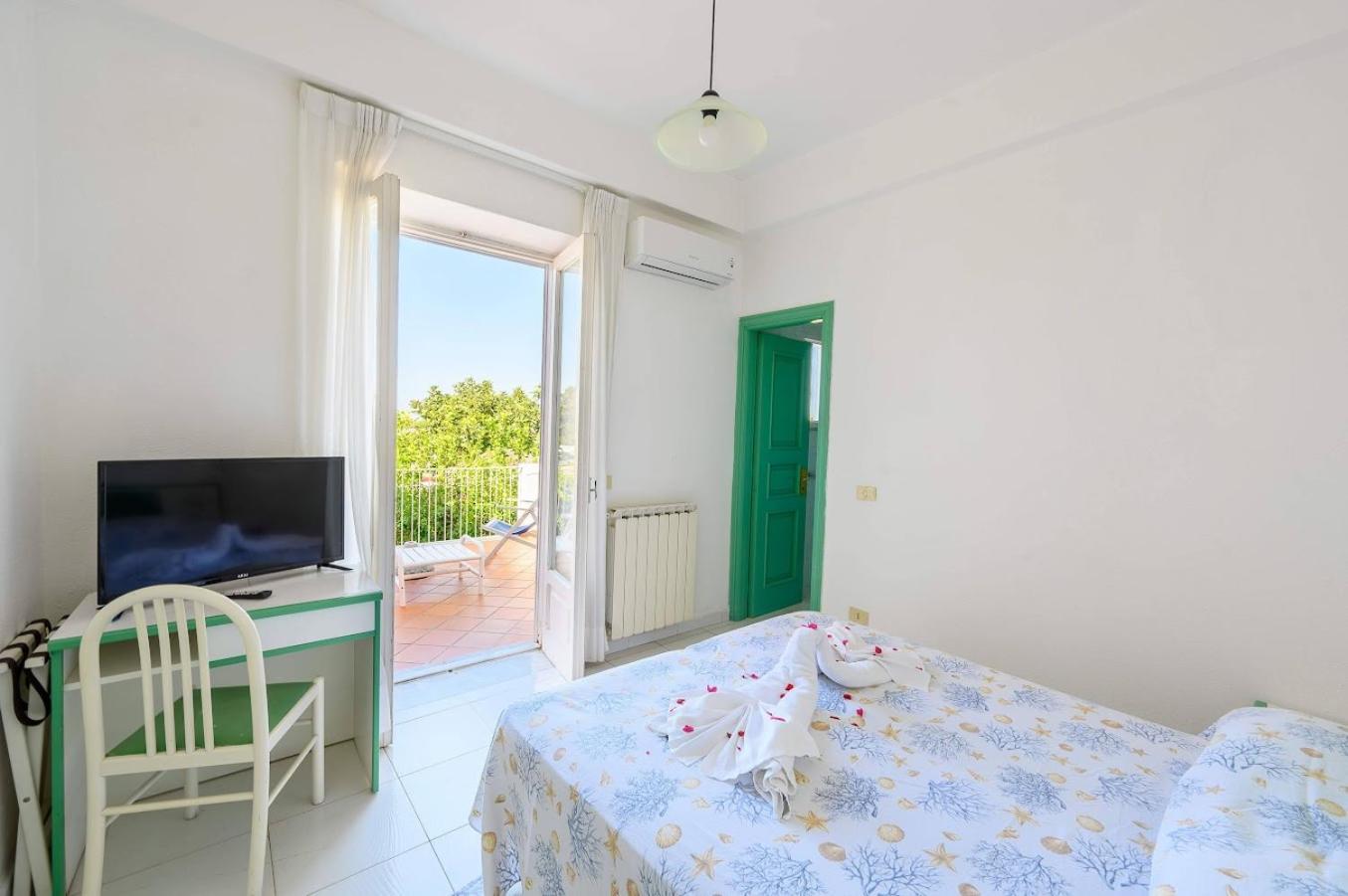 Av Club Terme Colella Hotel Forio  ภายนอก รูปภาพ